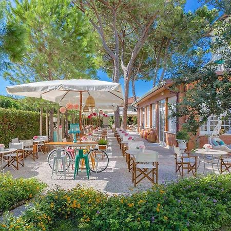 Hotel La Pineta Al Mare Forte dei Marmi Dış mekan fotoğraf