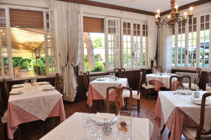 Hotel La Pineta Al Mare Forte dei Marmi Dış mekan fotoğraf